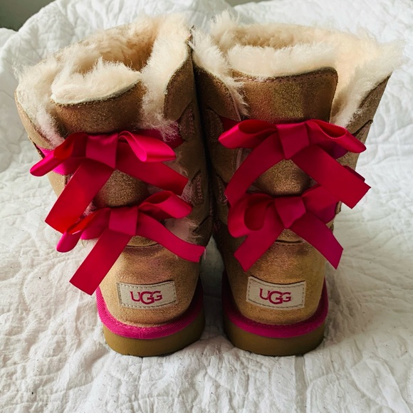 UGG Bailey Bow Shimmer Chestnut Pink bow girls - Picture 6 of 7
